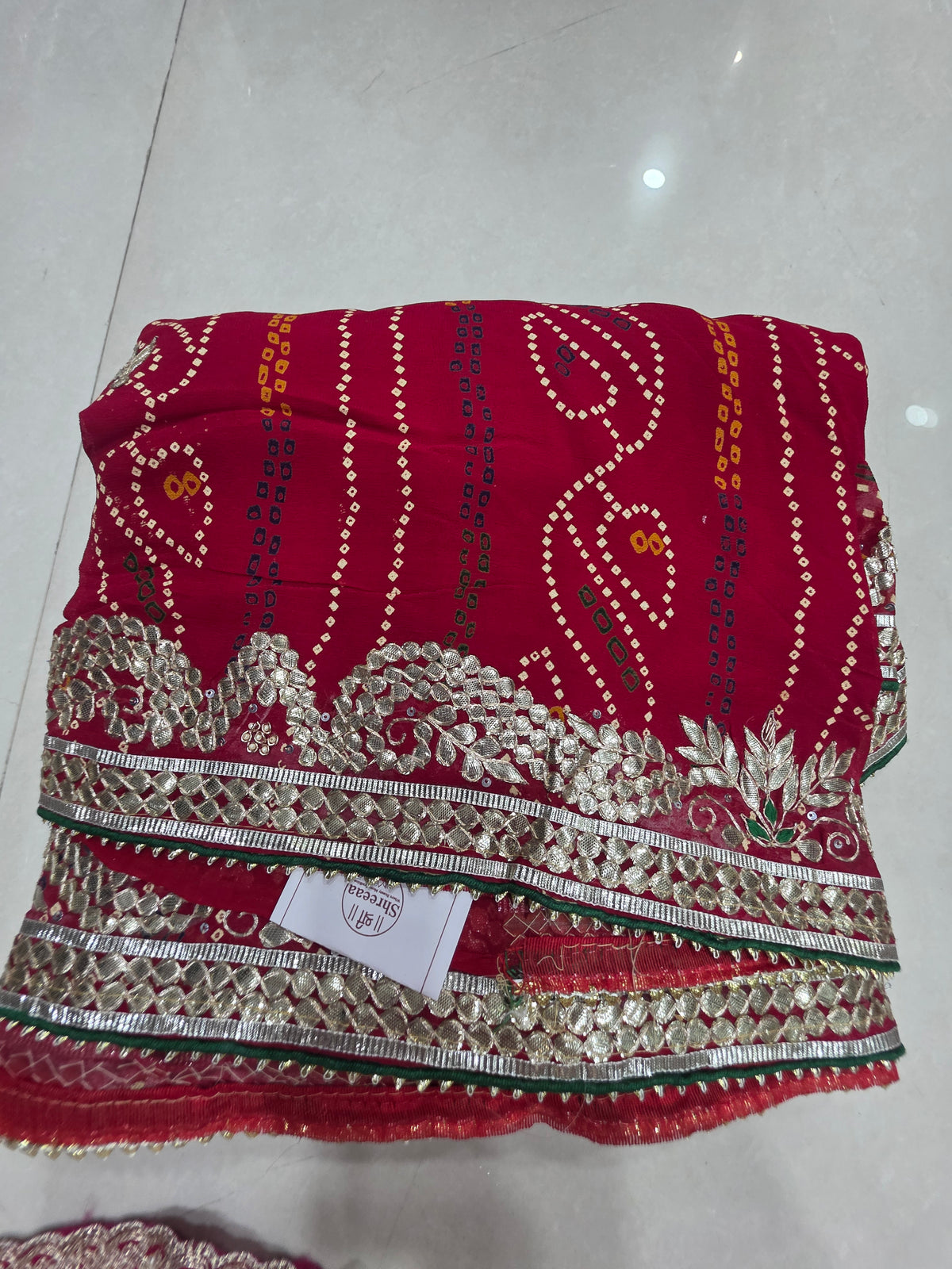 Gorgett bandhej saree ||A29||4500