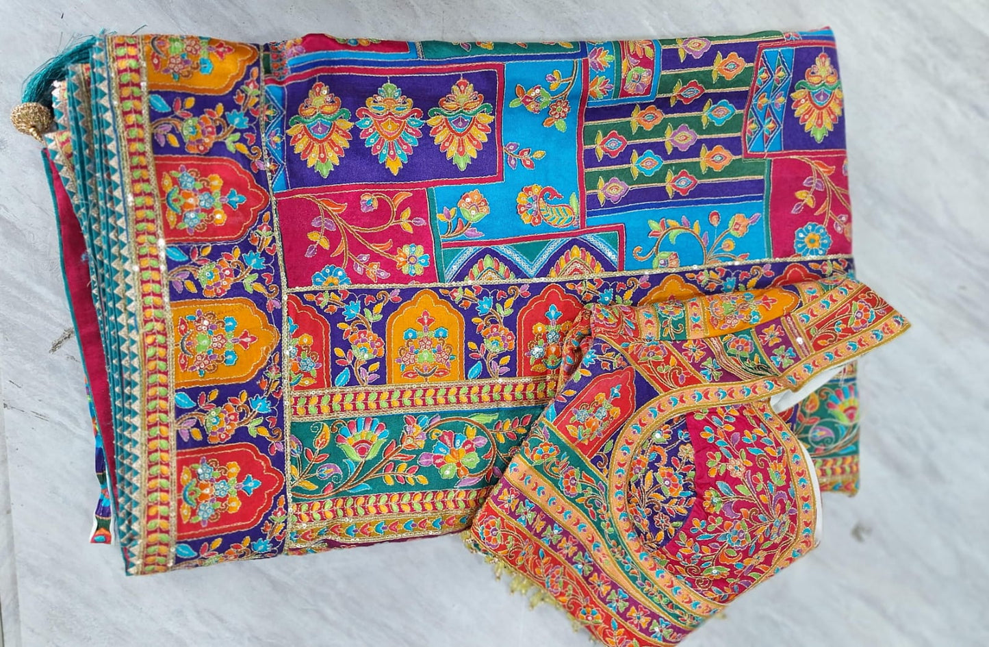 “Royal Phulkari Elegance – Multicolor Mirror Embroidered Saree Set”