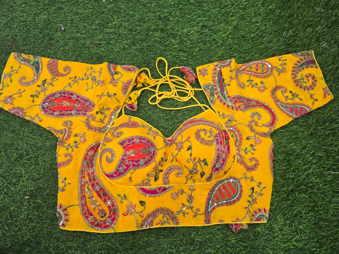 Elegant Paisley Embroidered Designer Blouse with Sweetheart Neckline || SS-523 ||