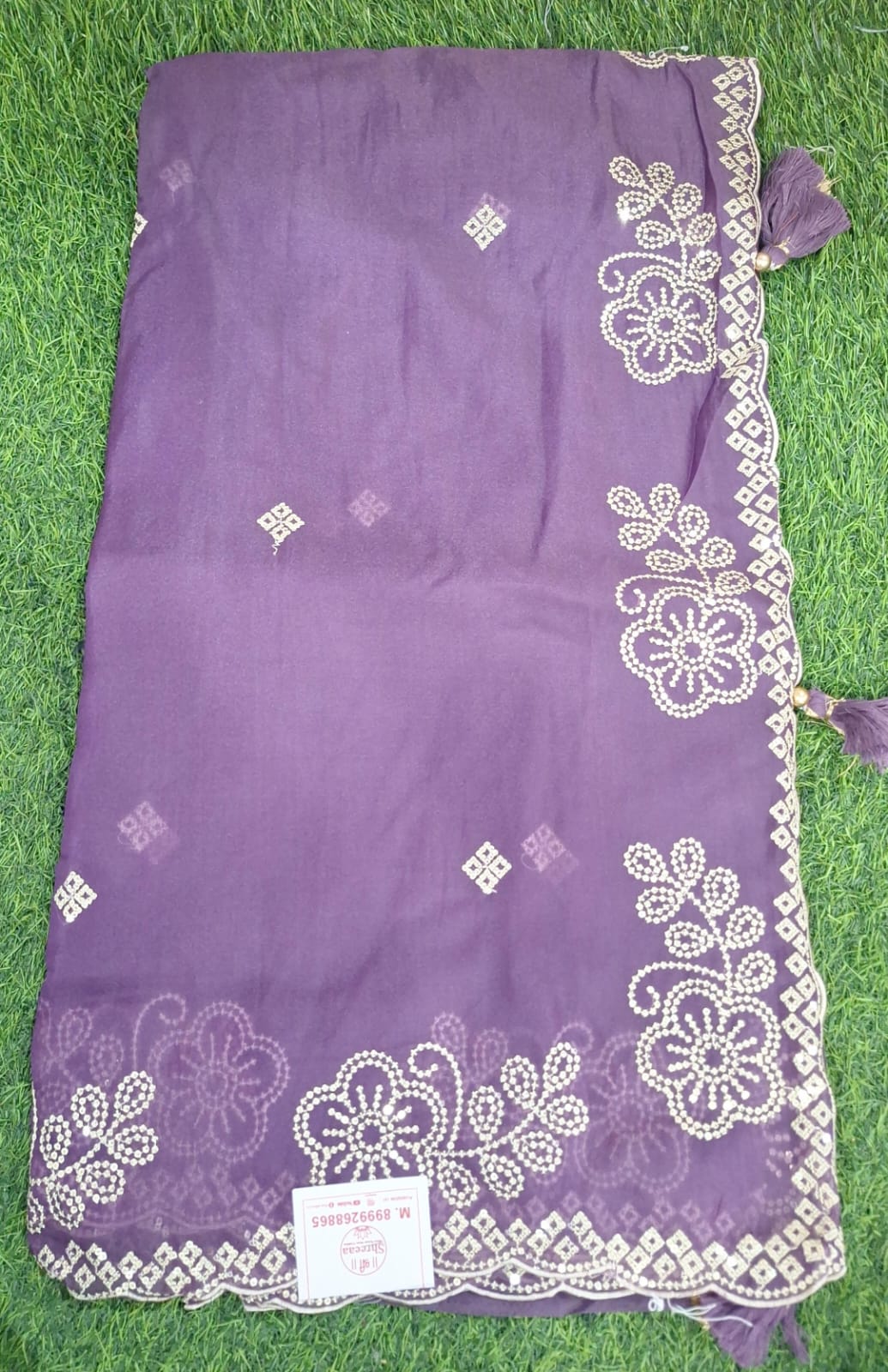 Elegant  Floral Embroidered Saree with Designer Border || SS-601 ||