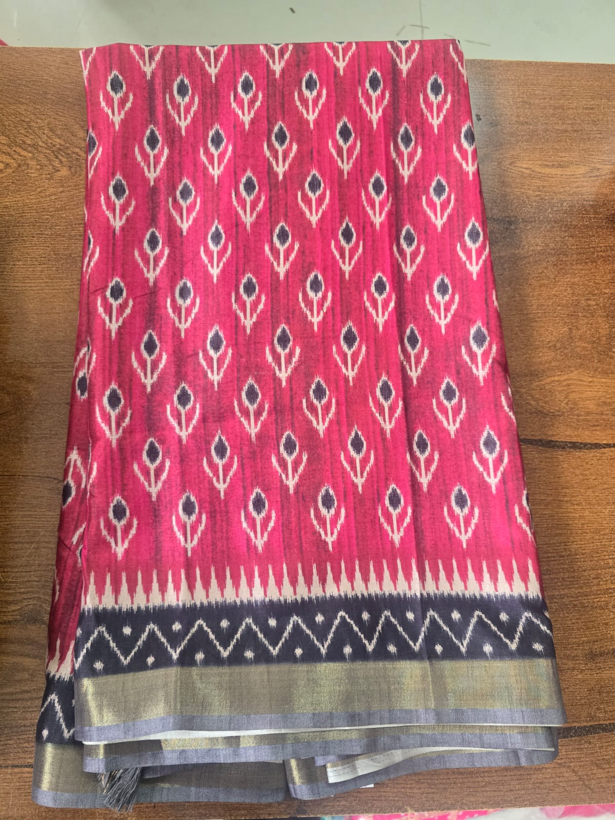 Luxury Silks – Now on Sale! || K44 ||