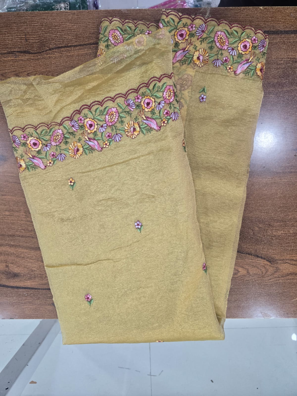Luxury Silks – Now on Sale! || K45 ||