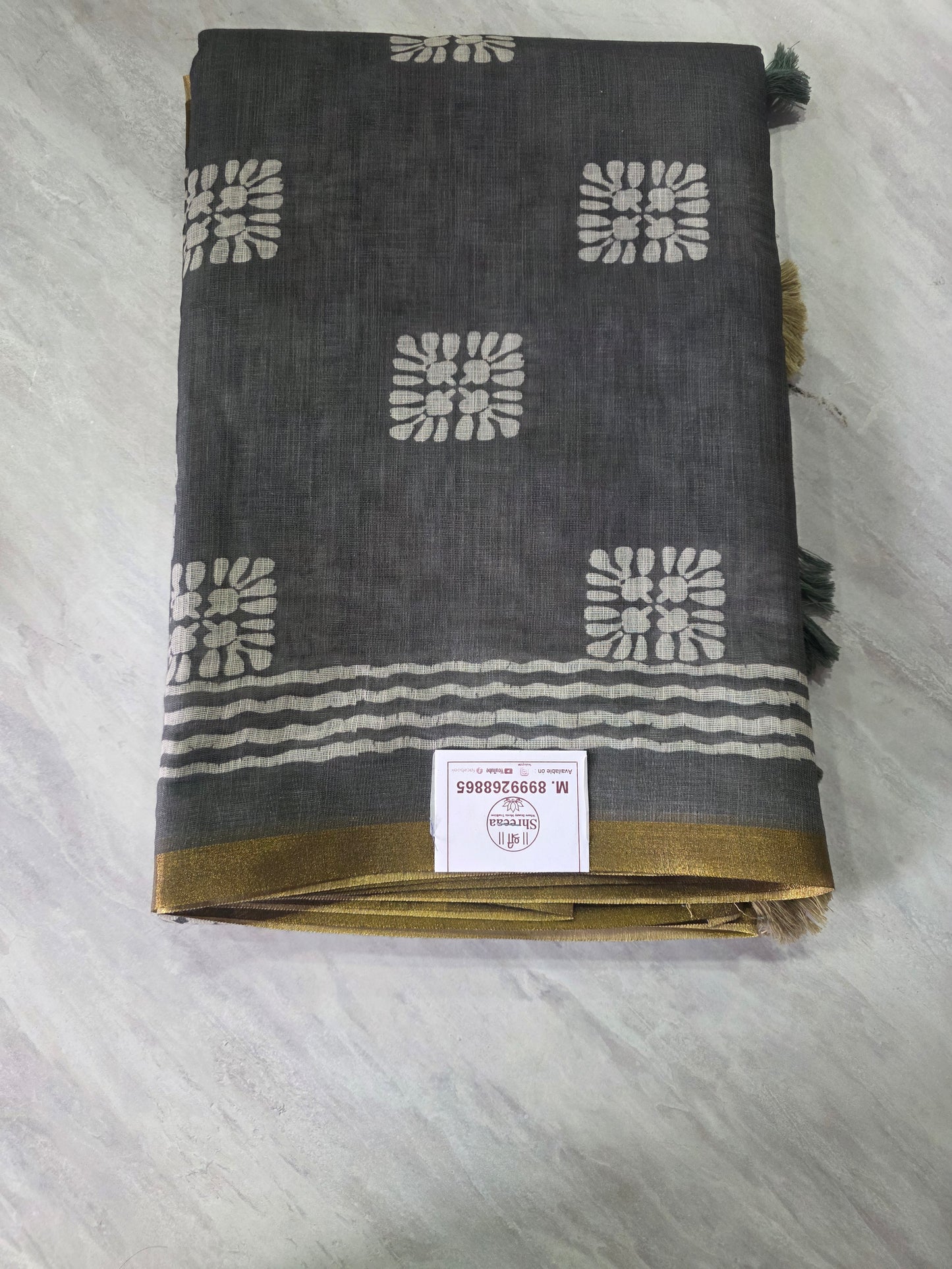 Designer Wear Linen Saree || A386 || 650 ||